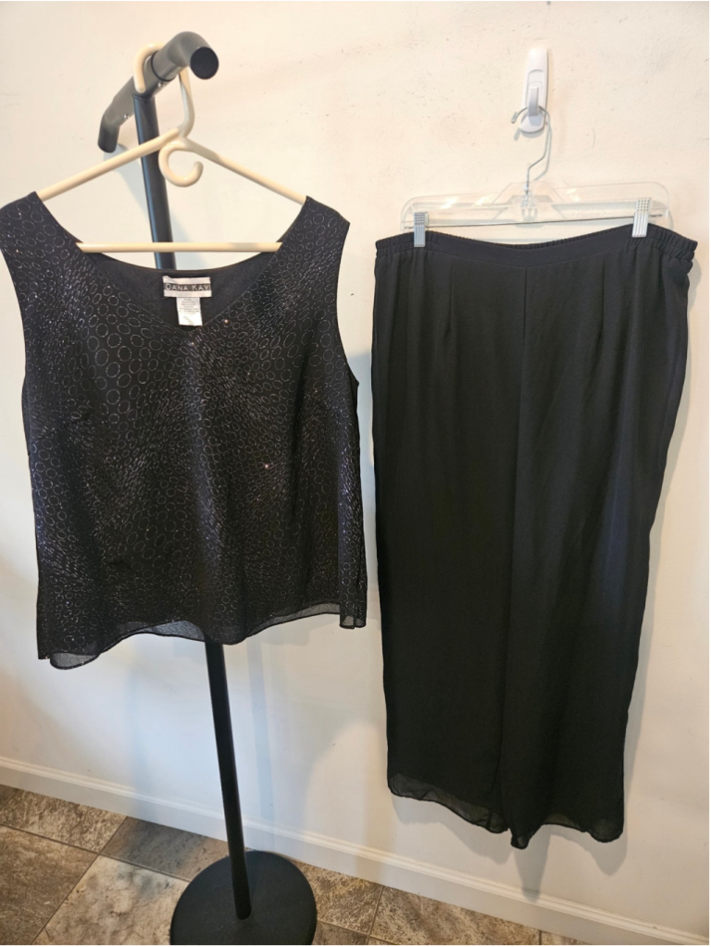 Women's Dana Kay Vintage Black Silver Evening Pantsuit Size 18W - Picture 2 of 8